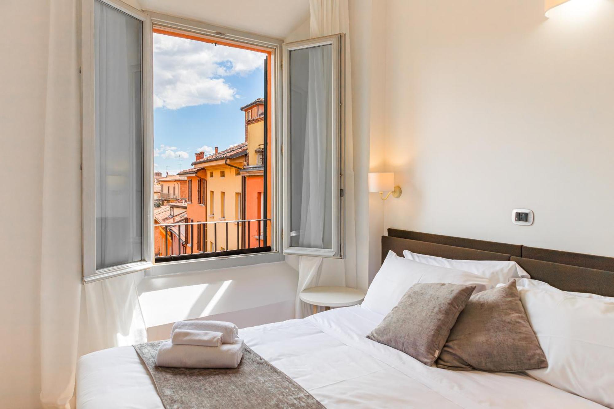 Immobo Arcadian - Piazza Maggiore View โบโลญญา ภายนอก รูปภาพ