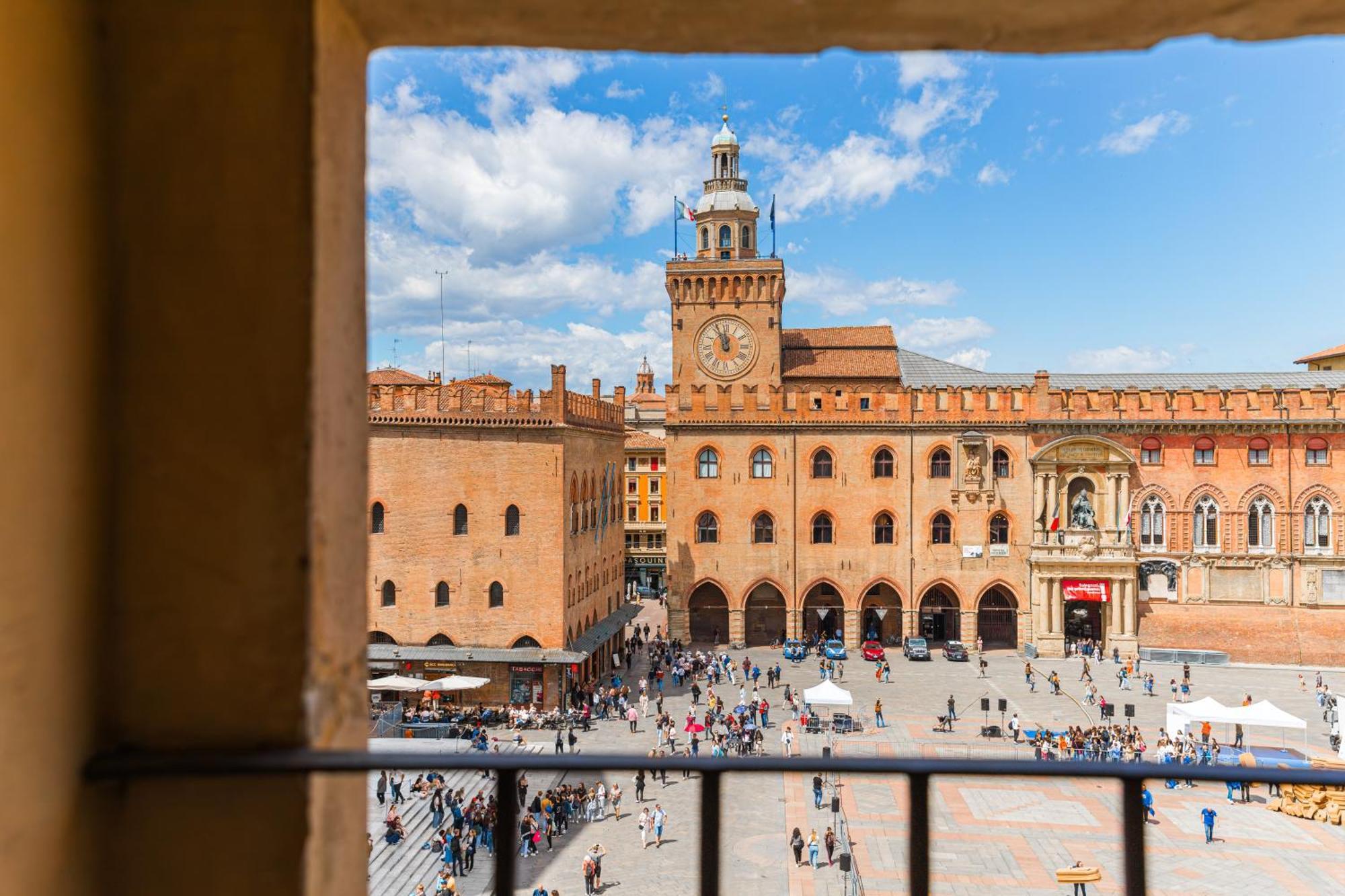 Immobo Arcadian - Piazza Maggiore View โบโลญญา ภายนอก รูปภาพ